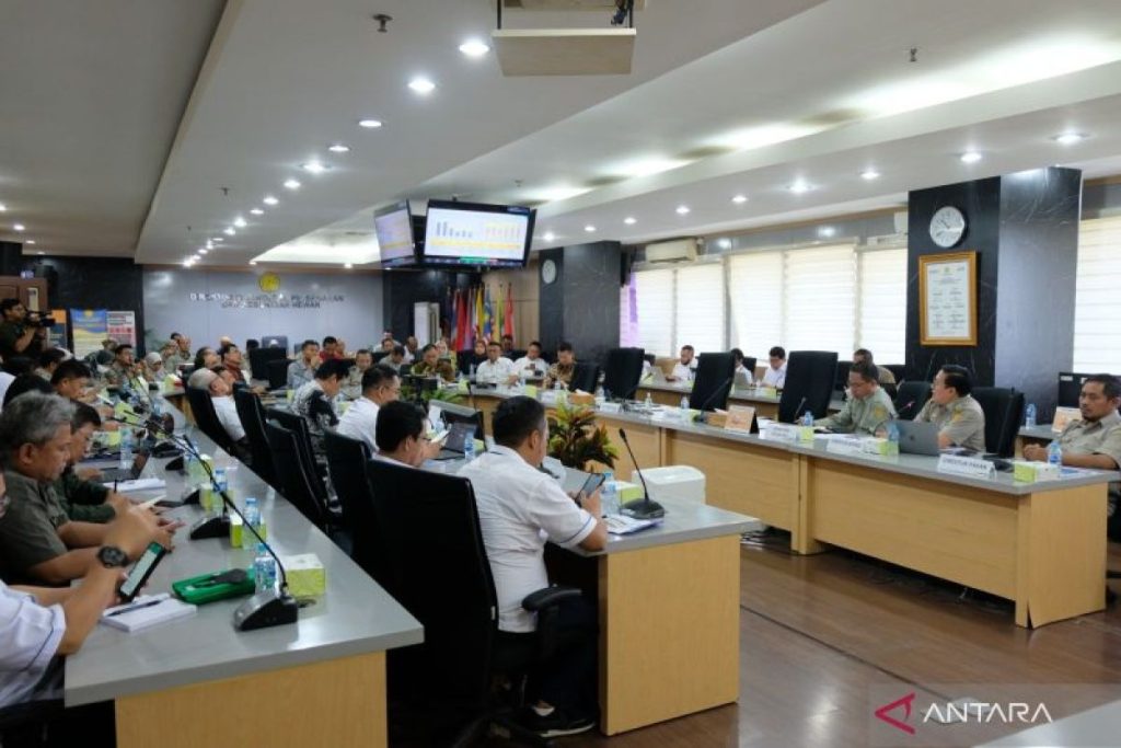 Plt. Mentan berpesan pelaku perunggasan rencanakan bibit induk ayam