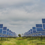 Solar Panel Menggali Potensi Energi Matahari untuk Hemat Biaya Listrik